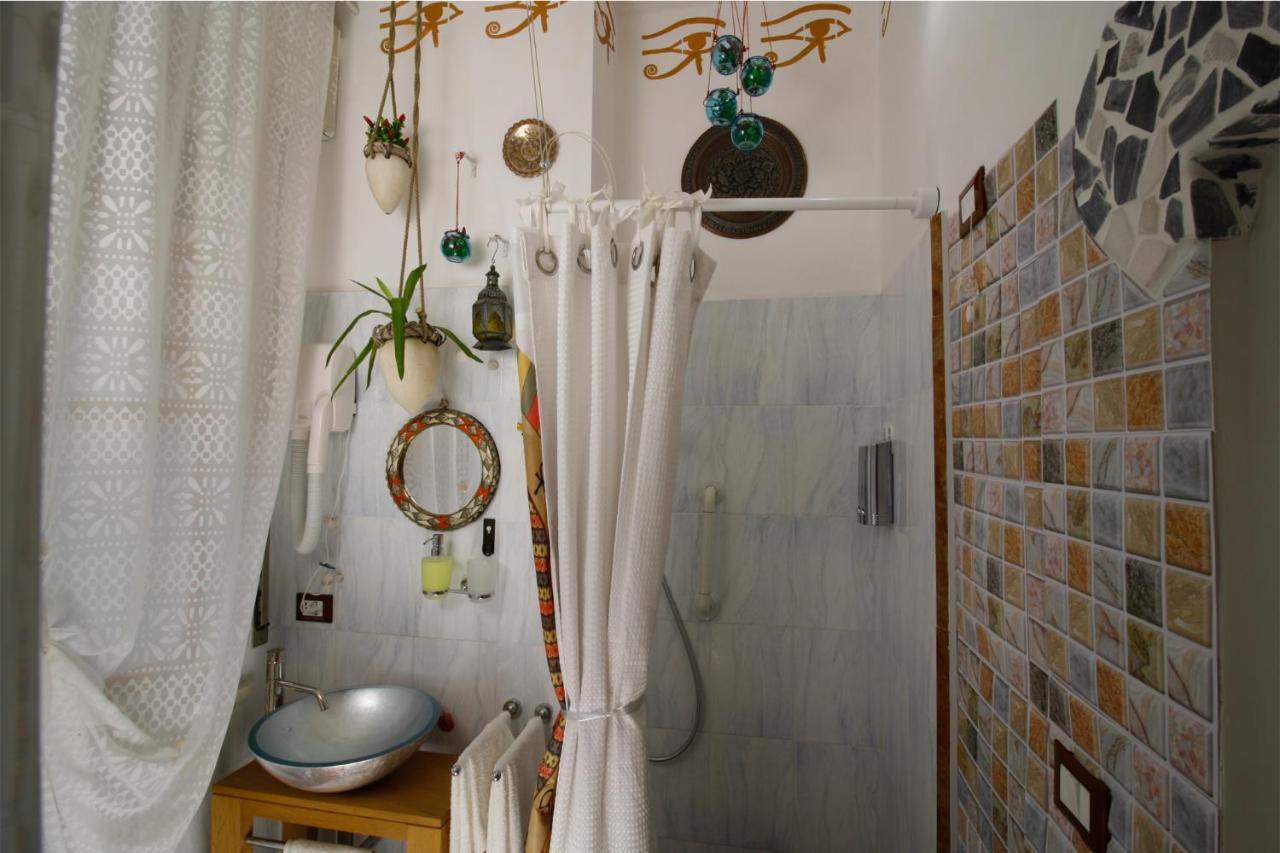 Casa Vittoria Bridge Bed and Breakfast Verona Exteriör bild