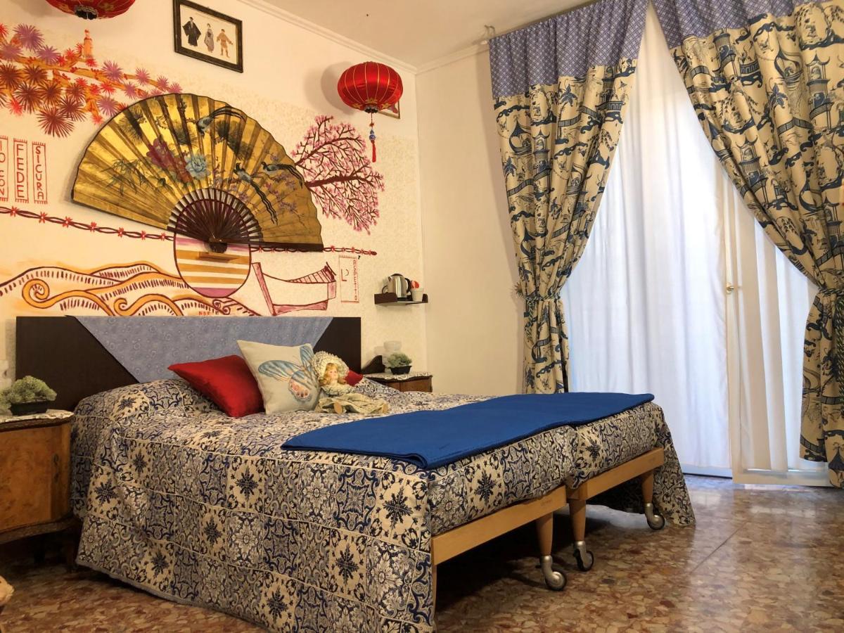 Casa Vittoria Bridge Bed and Breakfast Verona Exteriör bild